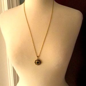 Old fashion necklace